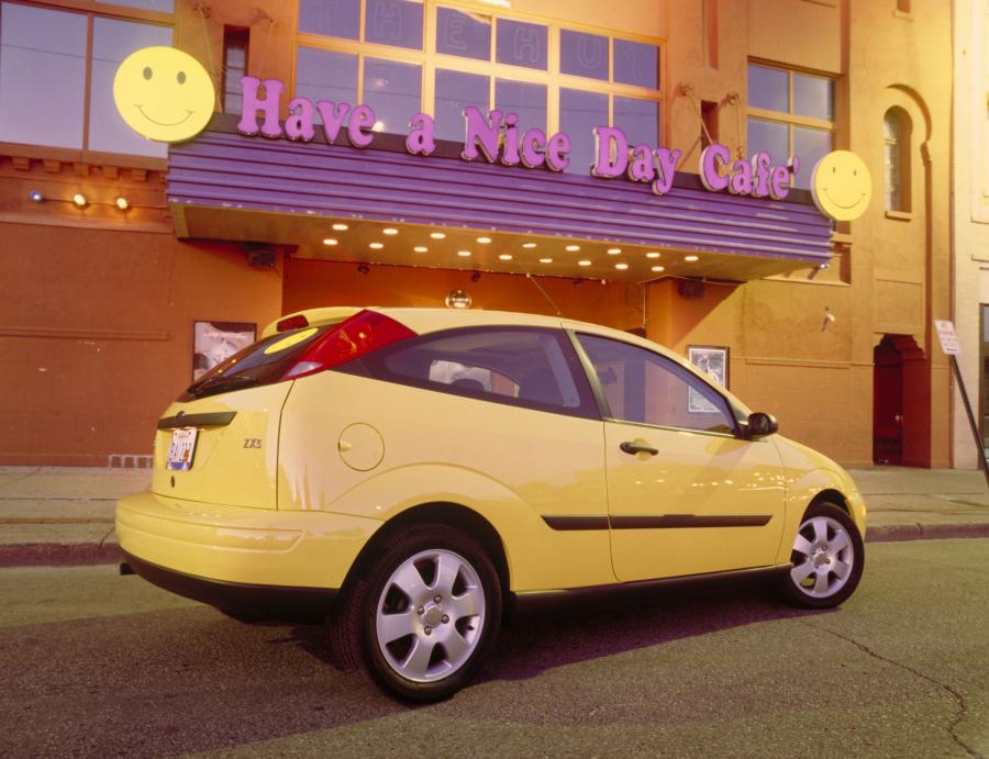  Ford Focus 1999 года  (фото 56 из 130)